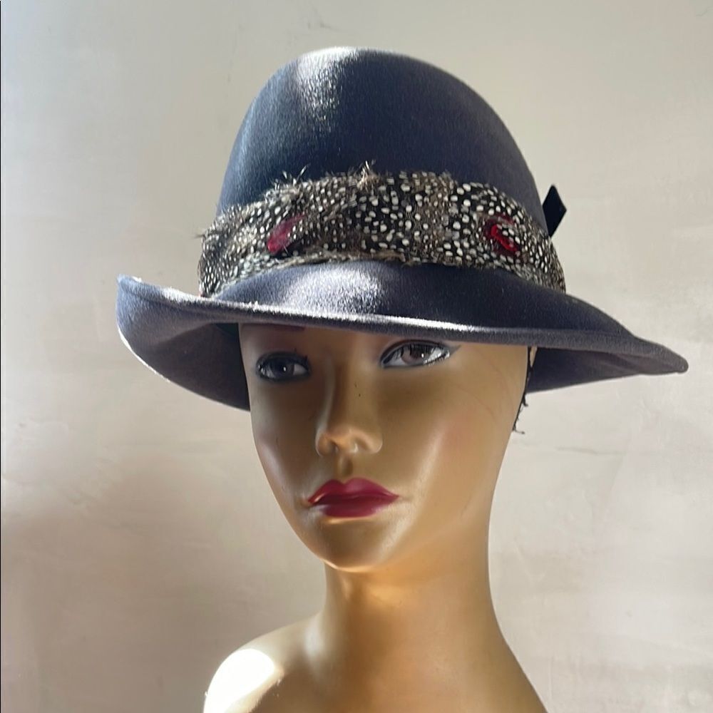 Elegant Mr. John Classic Gray Feathered Women's Hat. 22” circumference.